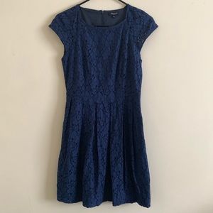 MADEWELL navy lace fit and flare dress w pockets